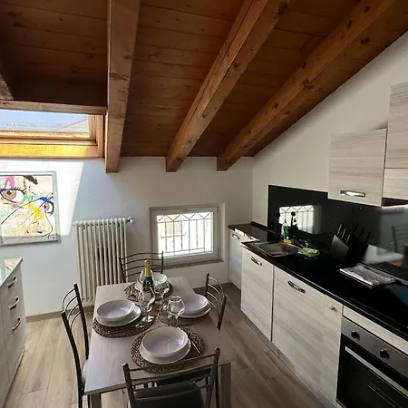 Loft Of Art - Rainbow Apartment